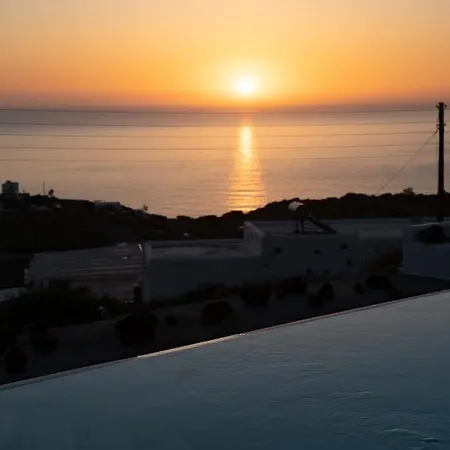Santorini's Rising Sun Private فيلة *