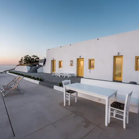 Santorini's Rising Sun Private * אימרוביגלי