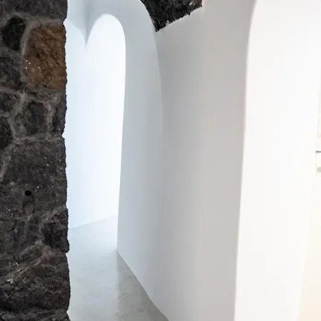 Santorini's Rising Sun Private Villa
