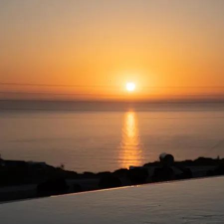 别墅 Santorini's Rising Sun Private 易莫洛林